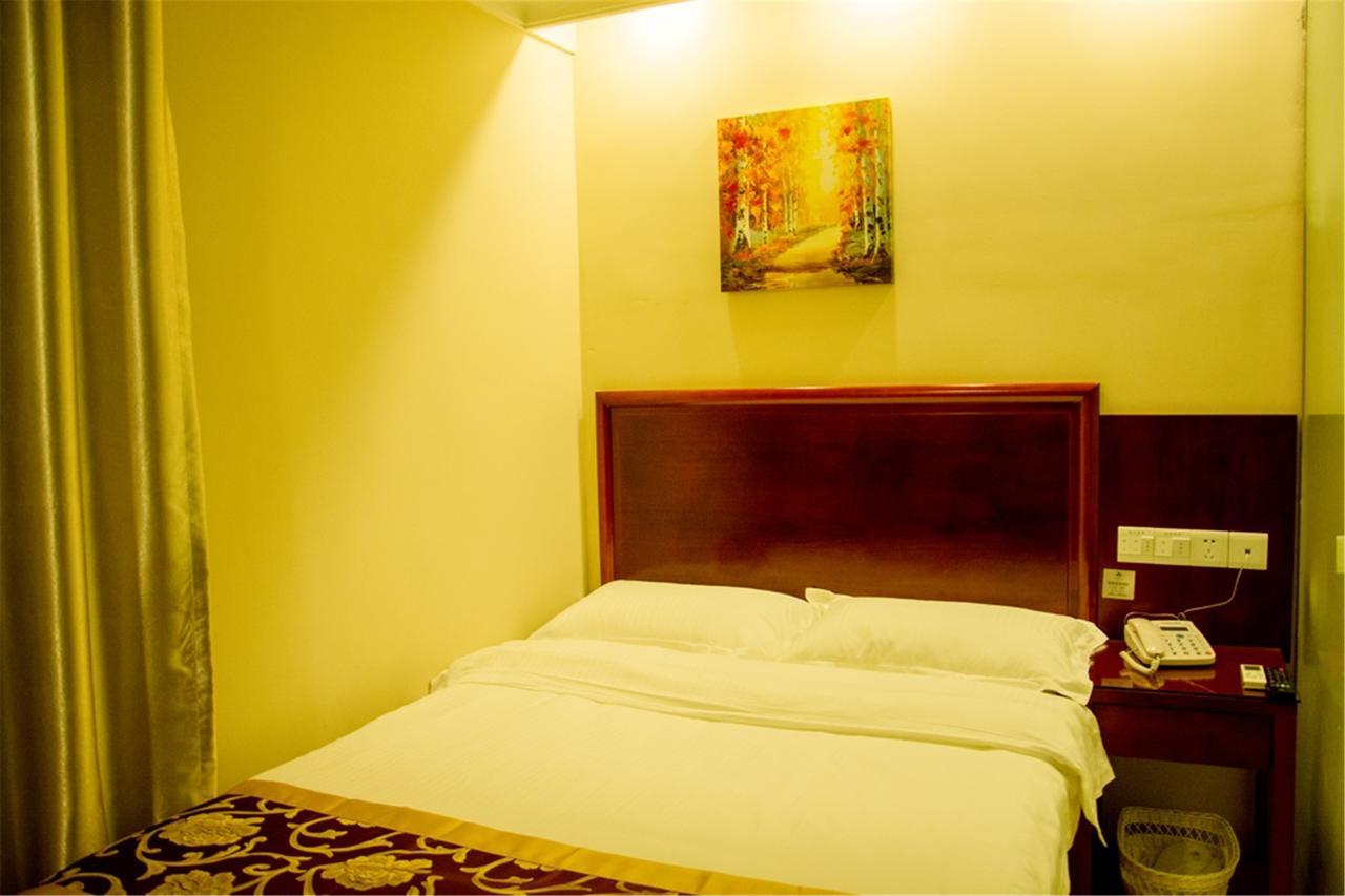 Greentree Alliance Jiangxi Nanchang Honggutan Middle Fenghuang Avenue Hotel Exterior photo