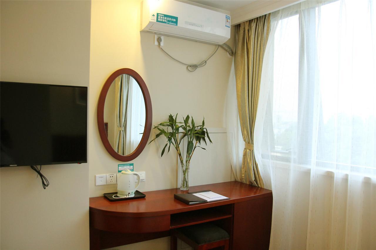Greentree Alliance Jiangxi Nanchang Honggutan Middle Fenghuang Avenue Hotel Exterior photo